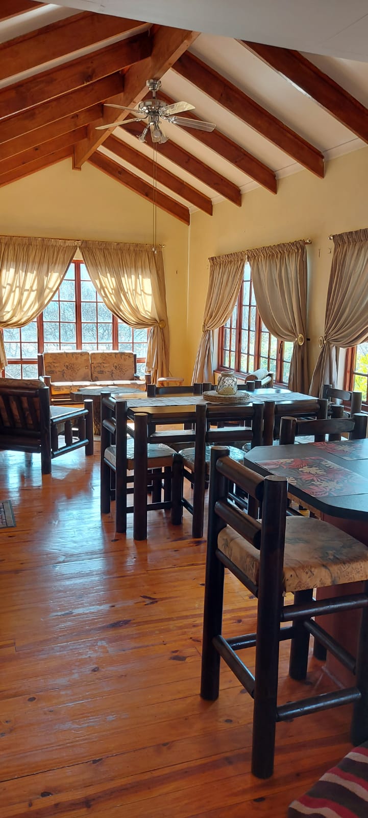 Crater Bush Villa Master Bedroom